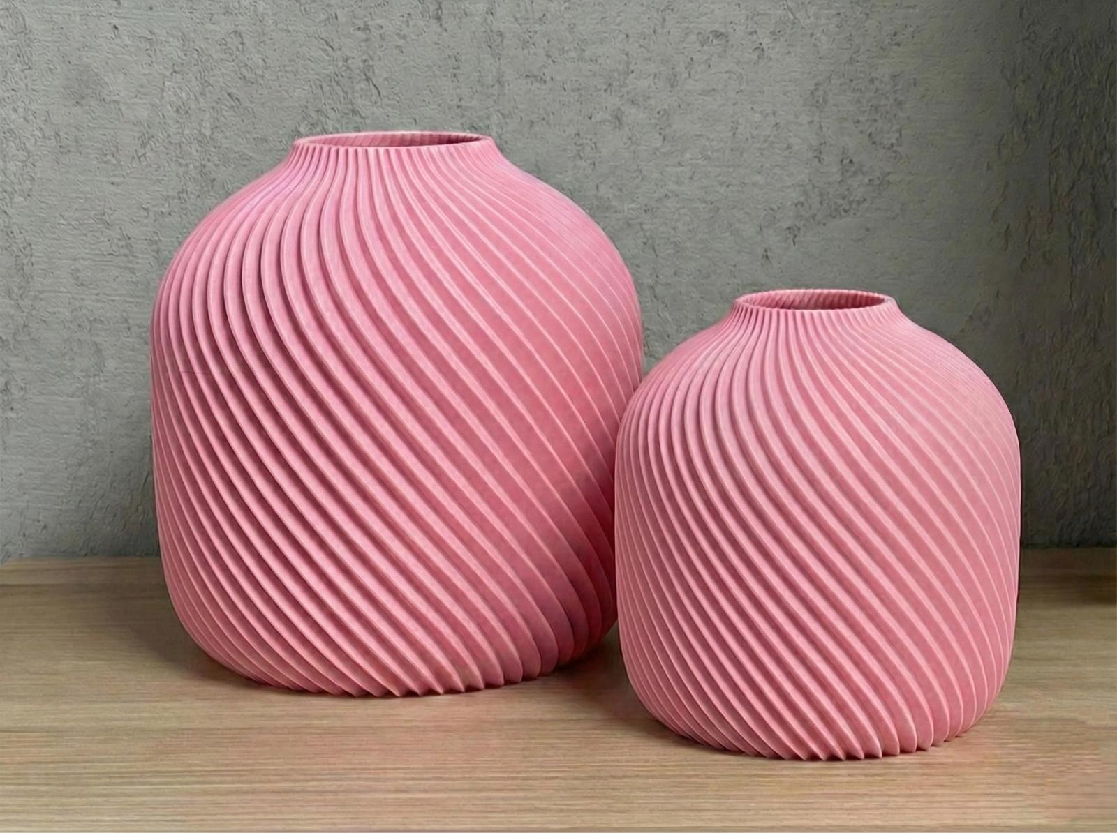 Wazon spiralny różowy